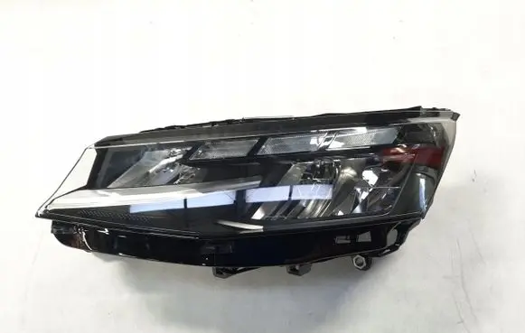 Volkswagen Transporter - Caravelle T7 Headlight/headlamp 7T1941035C