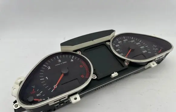 Audi Q7 4L Speedometer (instrument cluster) 4L0920981P 503002205203