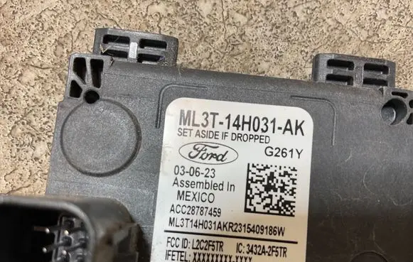 Ford Mach-E I Blind spot module ML3T14H031AK 3432A2F5TR ACC28787459