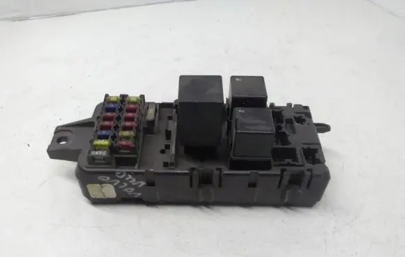 Volvo S40, V40 Fuse module