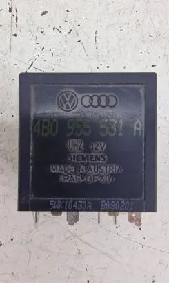 Volkswagen Golf IV Other relay 4B0955531A
