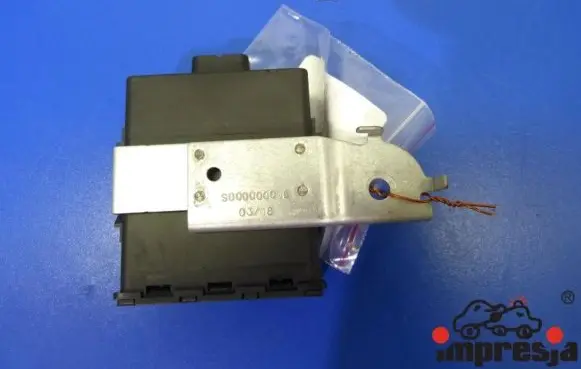 Toyota Yaris Central body control module IMPRK562828