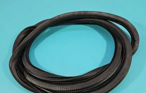 Alfa Romeo Stelvio Front door rubber seal IMPRK1594661
