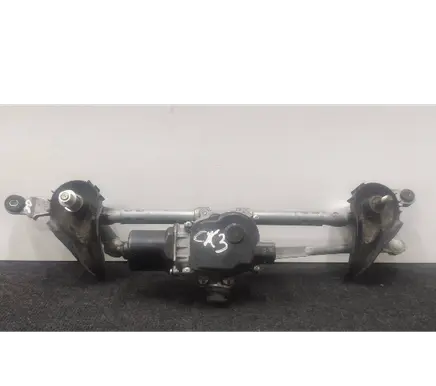 Mazda CX-3 Front wiper linkage and motor DA6C6737X K6217