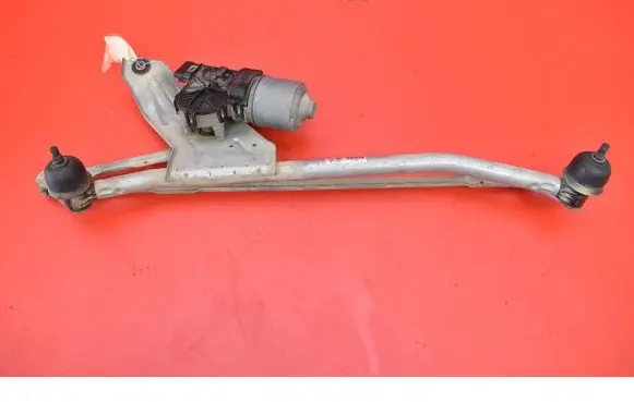 Dacia Duster Front wiper linkage and motor 8200619512