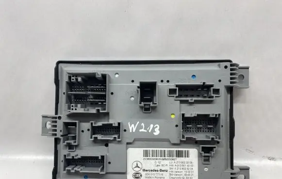Mercedes-Benz E W213 Fuse module A2139003208