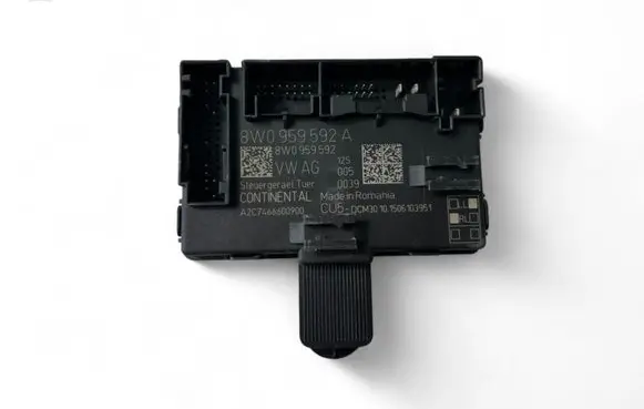 Audi A4 S4 B9 8W Door control unit/module 8W0959592A