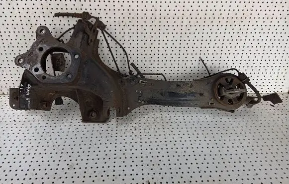 Ford Galaxy Rear wheel hub spindle/knuckle 6G915A968