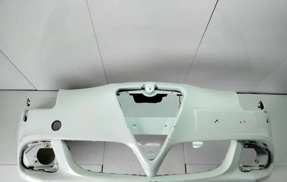 Alfa Romeo Giulietta Front bumper 156085887