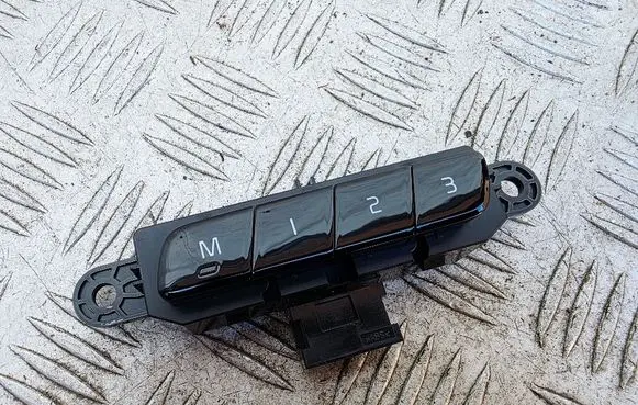 Volvo XC90 Seat memory switch 31376462