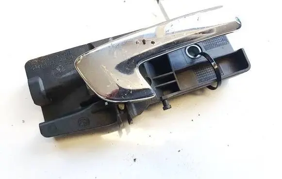 Rear door interior handle