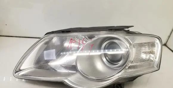 Volkswagen PASSAT B6 Headlight/headlamp 3C0941005AB 89316390