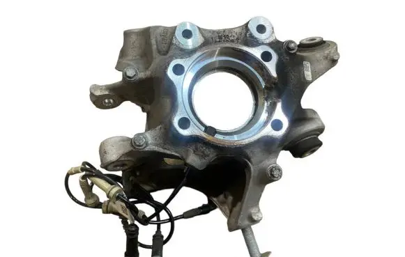 BMW 7 G11 G12 Rear wheel hub spindle/knuckle 6865662 33306865662