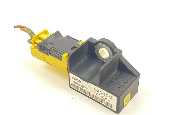Honda CR-V Airbag deployment crash/impact sensor 5WK43786 77970SWAE113M4