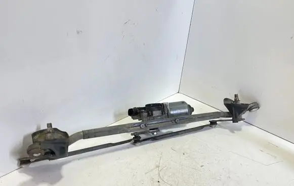 Lexus IS 220D-250-350 Wiper motor 8511053040 1593000200