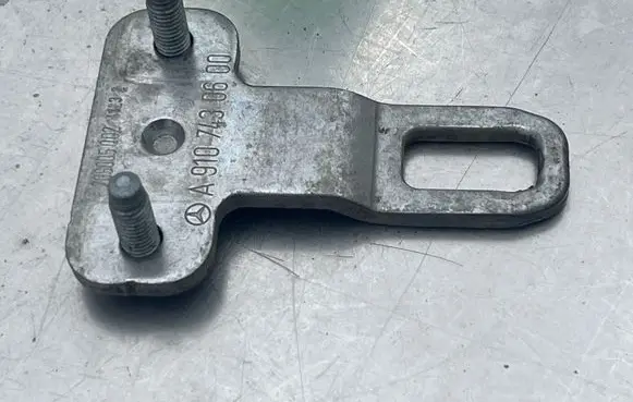 Mercedes-Benz Sprinter W907 W910 Other trunk/boot trim element A9107430600