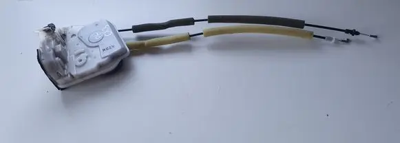 Mazda CX-3 Front door lock
