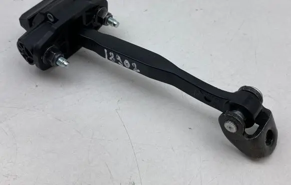 Volvo V90 Cross Country Rear door check strap stopper 31385858