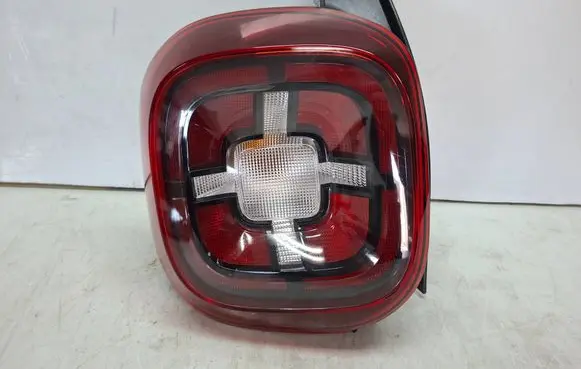 Dacia Duster II Rear/tail lights S27647242 265558217R