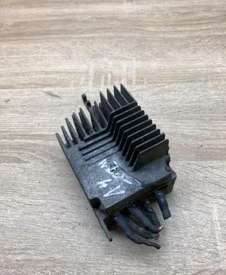 Audi A4 S4 B7 8E 8H Coolant fan relay 8E0959501F 873487F