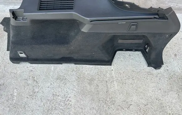 Volvo XC90 Trunk/boot side trim panel 31389007