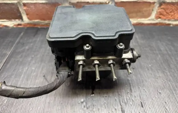 Mercedes-Benz Sprinter W906 ABS Pump A9069008601 269516 0265242932