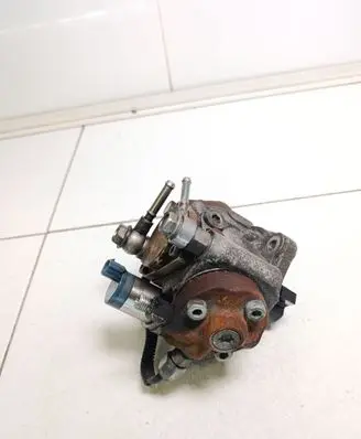 Mazda CX-5 Fuel injection high pressure pump SH0113800D 2940001663