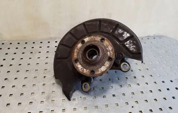 Skoda Superb B6 (3T) Front wheel hub