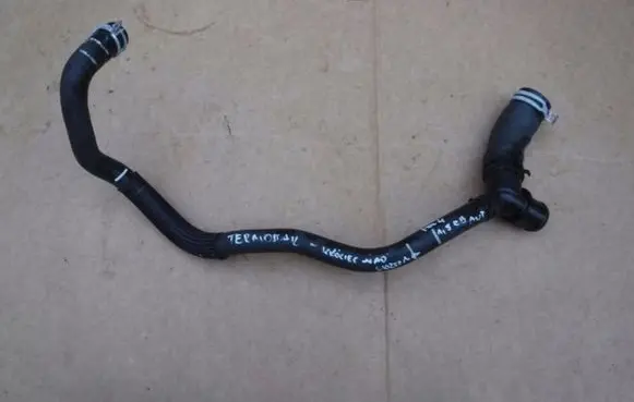 Ford Focus Engine coolant pipe/hose JX618B274EO
