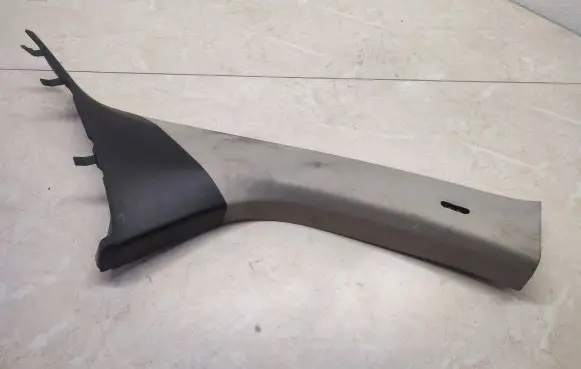 BMW i3 (A) pillar trim 7275668 51437275668