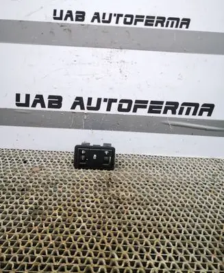 Hyundai i20 (PB PBT) Headlight level height control switch 937001J750