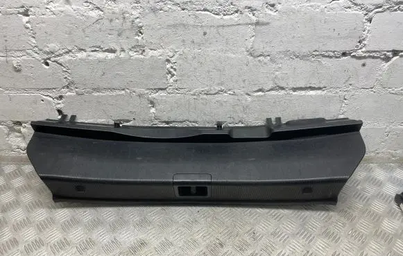 Mercedes-Benz C W204 Trunk/boot sill cover protection A2046900825