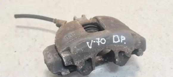 Volvo V70 Front brake caliper 830