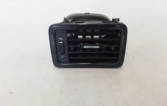 Volvo S80 Dashboard side air vent grill/cover trim