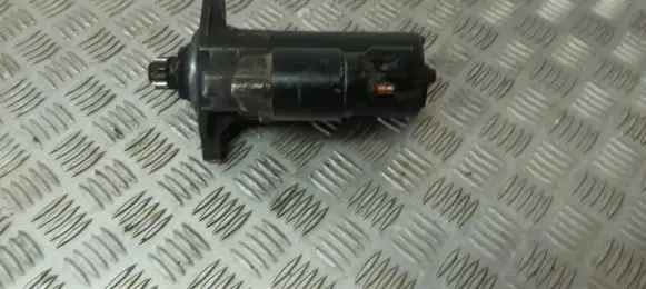 Volkswagen PASSAT B6 Starter motor 0001123016