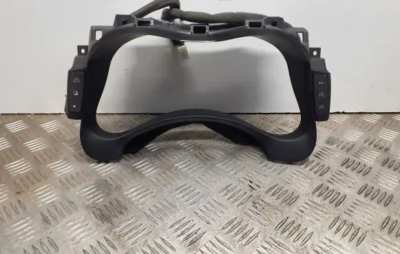 Infiniti Q70 Y51 Dashboard trim