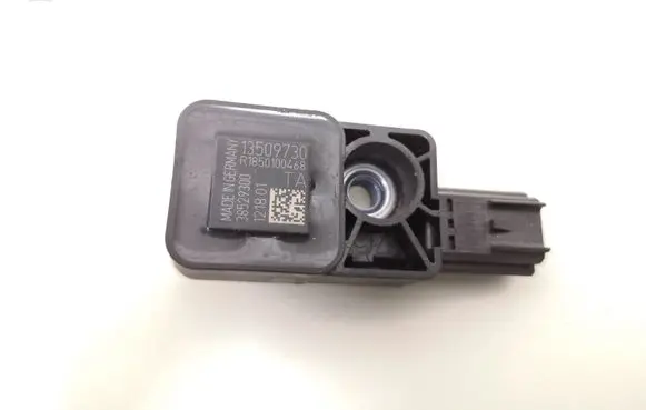 Opel Insignia B Airbag deployment crash/impact sensor 13509730