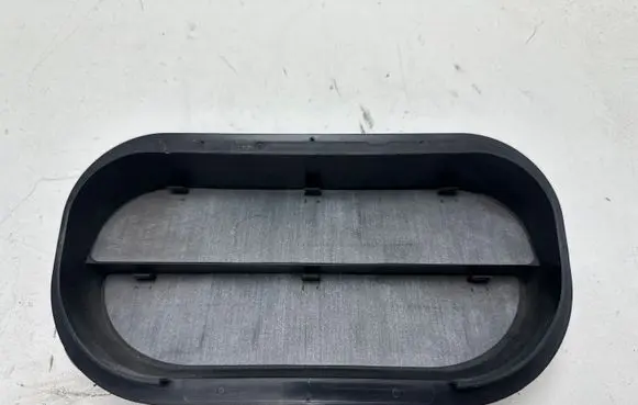 Audi A3 S3 8V Quarter panel pressure vent 6R0819465