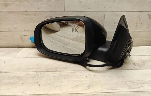 Volvo V50 Front door electric wing mirror 3303001
