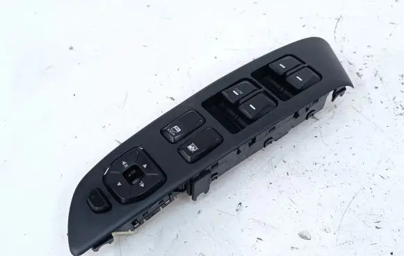 Hyundai ix35 Electric window control switch 3834951310 935702Y8109P