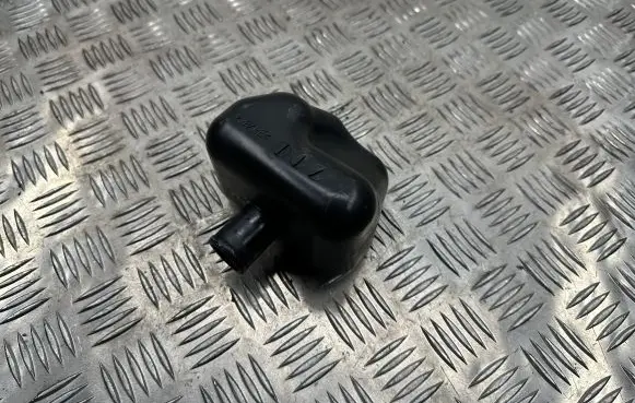 Intake resonator