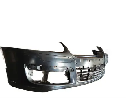 Volkswagen Jetta V Front bumper 1K0807217E 1K0805903B
