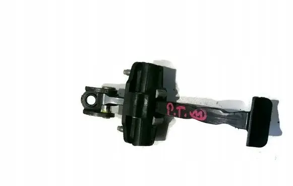 Volvo V40 Rear door check strap stopper