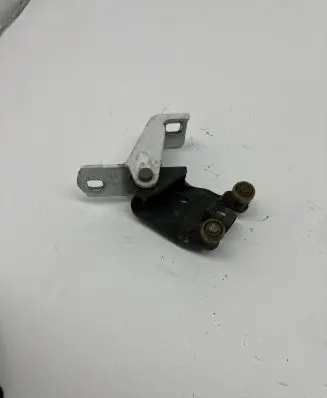Renault Kangoo II Sliding door middle roller runner 531807E 531807