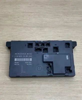 Mercedes-Benz CLS C219 Door control unit/module 2198201926 00005021