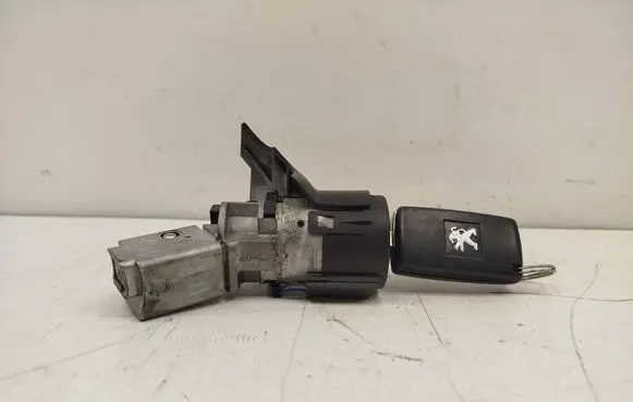 Peugeot 207 Ignition lock 9663123280