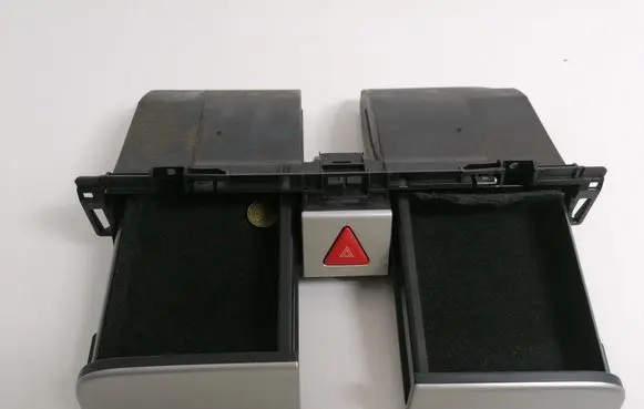 Volkswagen PASSAT B6 Dashboard storage box/compartment 3C0858407