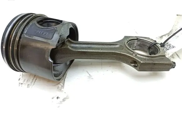 BMW 3 E90 E91 Piston with connecting rod 0840C