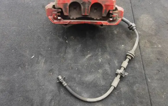 Ford Explorer VI Front brake caliper L1MC2010AJ