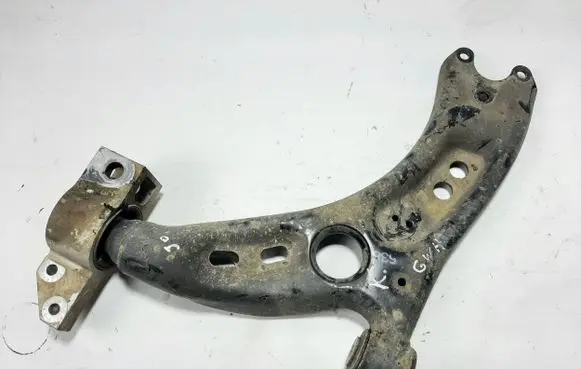 Volkswagen Golf VI Front lower control arm/wishbone 1K0199231J